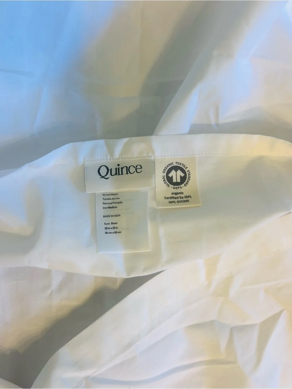 NWOT Quince Organic Crisp Percale  Euro Sham White w/Navy Double-Needle Border!